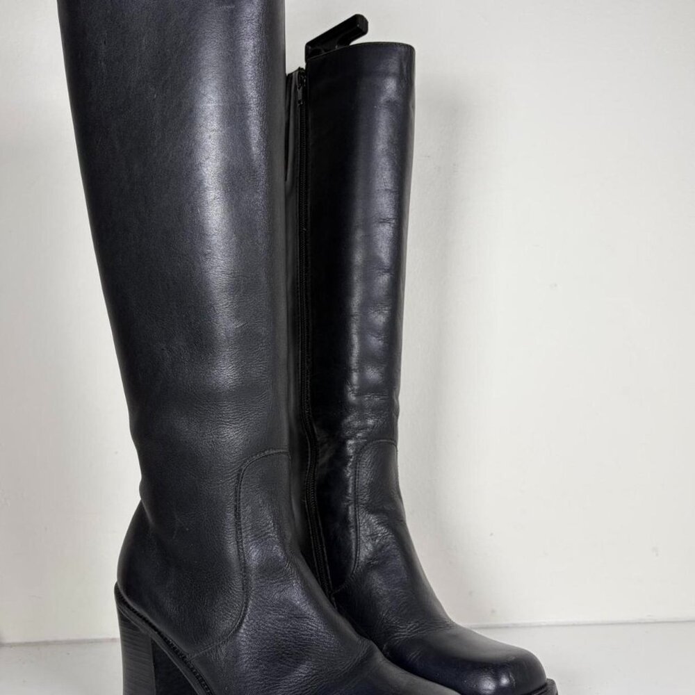 2000s Rare MIA Leather Calf High Boots